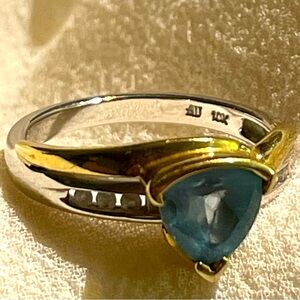 Vintage aquamarine ring in 10k white & yellow gold band, size 6